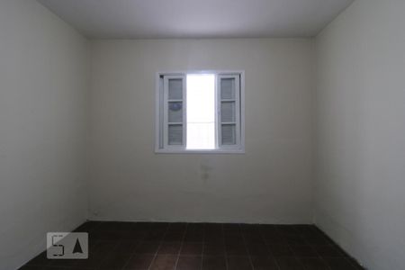 Quarto 2 de casa para alugar com 2 quartos, 120m² em Jardim das Flores, São Paulo