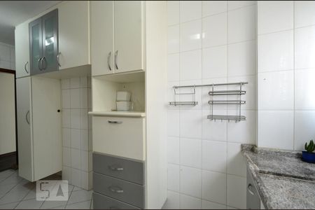 Apartamento para alugar com 108m², 3 quartos e 1 vagaCozinha