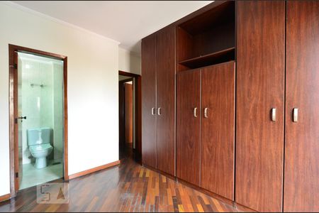 Apartamento para alugar com 108m², 3 quartos e 1 vagaSuíte