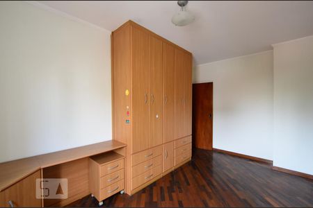 Apartamento para alugar com 108m², 3 quartos e 1 vagaQuarto 2