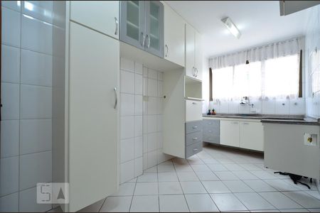 Apartamento para alugar com 108m², 3 quartos e 1 vagaCozinha