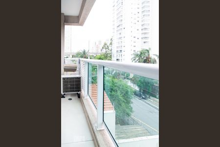 Varanda de kitnet/studio para alugar com 1 quarto, 31m² em Brooklin Paulista, São Paulo