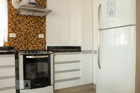 Apartamento à venda com 75m², 2 quartos e 1 vaga Apartamento à venda com 75m², 2 quartos e 1 vagaCozinha