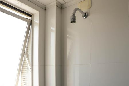 Apartamento à venda com 75m², 2 quartos e 1 vaga Apartamento à venda com 75m², 2 quartos e 1 vagaBanheiro