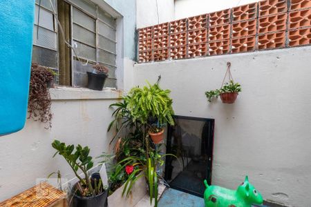 Casa à venda com 150m², 3 quartos e 1 vaga Casa à venda com 150m², 3 quartos e 1 vagaJardim de Inverno