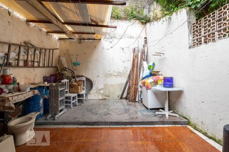 Casa à venda com 150m², 3 quartos e 1 vaga Casa à venda com 150m², 3 quartos e 1 vagaQuintal dos Fundos