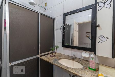 Casa à venda com 150m², 3 quartos e 1 vaga Casa à venda com 150m², 3 quartos e 1 vagaBanheiro