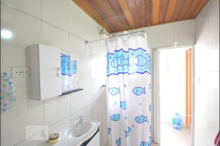 Casa à venda com 120m², 3 quartos e sem vagaBanheiro 