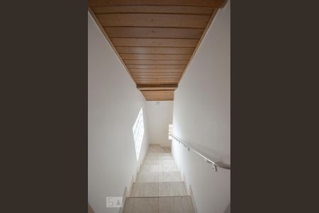 Casa à venda com 120m², 3 quartos e sem vagaEscada