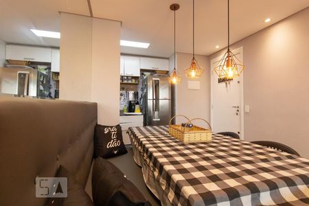 Sala de apartamento para alugar com 2 quartos, 65m² em Vila Santana, São Paulo