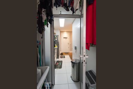 Apartamento para alugar com 65m², 2 quartos e 1 vagaÁrea de Serviço
