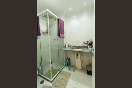 Apartamento para alugar com 65m², 2 quartos e 1 vagaBanheiro da Suíte