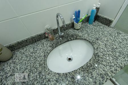 Apartamento para alugar com 65m², 2 quartos e 1 vagaBanheiro