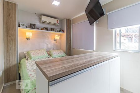 Quarto 1 de casa à venda com 3 quartos, 100m² em Curicica, Rio de Janeiro