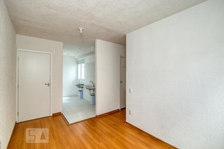 Sala de apartamento à venda com 2 quartos, 43m² em Santa Cândida, Curitiba