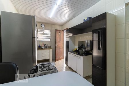 Casa à venda com 170m², 3 quartos e 2 vagasCozinha da Edícula