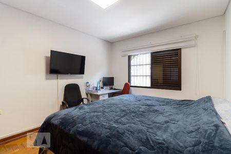 Quarto 1 de casa à venda com 3 quartos, 170m² em Vila Gumercindo, São Paulo