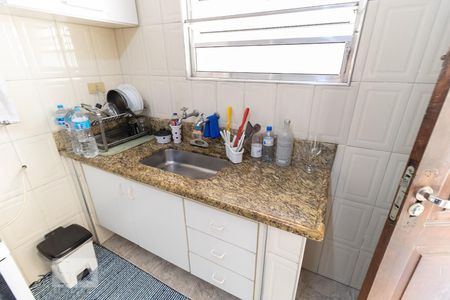 Casa à venda com 170m², 3 quartos e 2 vagasCozinha da Edícula