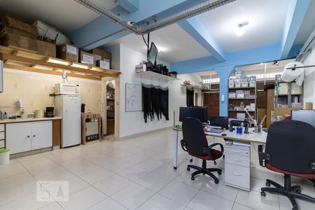 Casa à venda com 170m², 3 quartos e 2 vagasGaragem