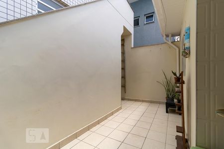 Casa à venda com 170m², 3 quartos e 2 vagasQuintal 