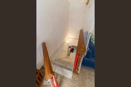 Escada de casa à venda com 3 quartos, 170m² em Vila Gumercindo, São Paulo