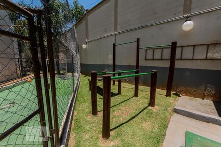 Apartamento para alugar com 46m², 2 quartos e 1 vaga Apartamento para alugar com 46m², 2 quartos e 1 vagaÁrea Comum - Playground