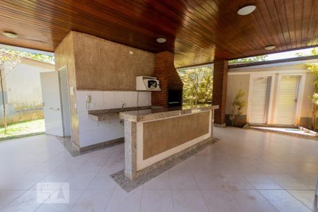 Apartamento para alugar com 46m², 2 quartos e 1 vaga Apartamento para alugar com 46m², 2 quartos e 1 vagaÁrea comum - Churrasqueira