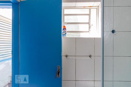 Casa à venda com 135m², 4 quartos e sem vagaBanheiro 2