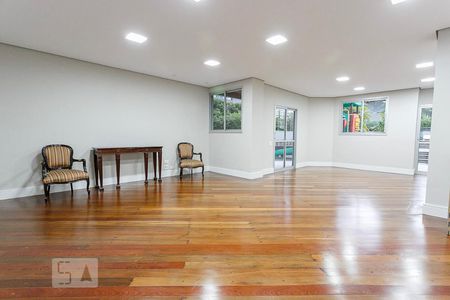 Apartamento à venda com 130m², 2 quartos e 2 vagas Apartamento à venda com 130m², 2 quartos e 2 vagasSalão de Festas