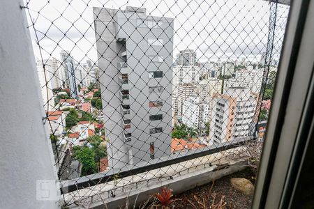 Apartamento à venda com 130m², 2 quartos e 2 vagas Apartamento à venda com 130m², 2 quartos e 2 vagasVista do Quarto