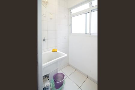 Apartamento à venda com 60m², 3 quartos e 1 vagaÁrea de Serviço