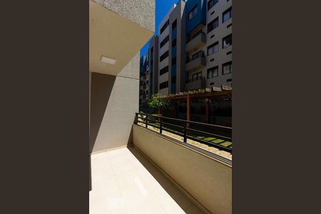 Varanda da Sala de apartamento para alugar com 2 quartos, 51m² em Jardim Ísis, Cotia