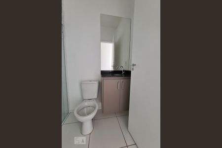 Apartamento para alugar com 71m², 2 quartos e 2 vagasBanheiro