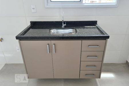 Apartamento para alugar com 71m², 2 quartos e 2 vagasDetalhe Cozinha