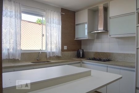 Cozinha de apartamento à venda com 3 quartos, 150m² em Jardim Guanabara, Rio de Janeiro