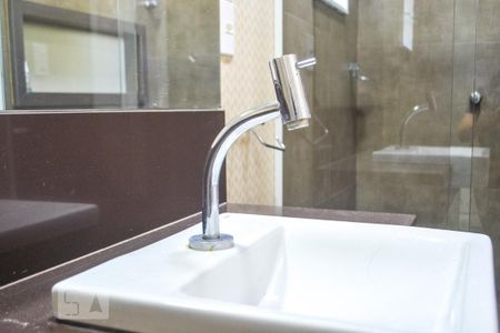 Apartamento à venda com 150m², 3 quartos e 2 vagas Apartamento à venda com 150m², 3 quartos e 2 vagasBanheiro do Quarto 1