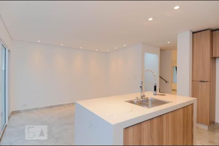 Casa de condomínio para alugar com 130m², 3 quartos e 2 vagasCozinha