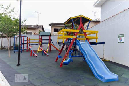 Casa de condomínio para alugar com 130m², 3 quartos e 2 vagasÁrea Comum - Playground