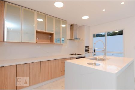 Casa de condomínio para alugar com 130m², 3 quartos e 2 vagasCozinha - Armários