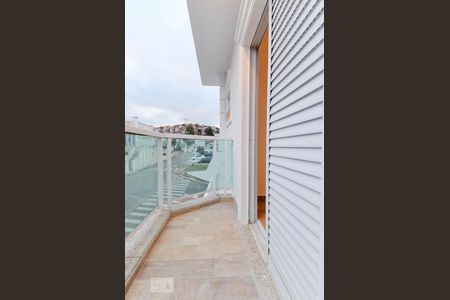 Casa de condomínio para alugar com 130m², 3 quartos e 2 vagasSacada da Suíte