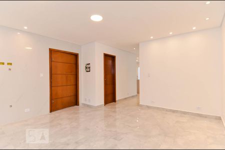 Casa de condomínio para alugar com 130m², 3 quartos e 2 vagas Casa de condomínio para alugar com 130m², 3 quartos e 2 vagasSala