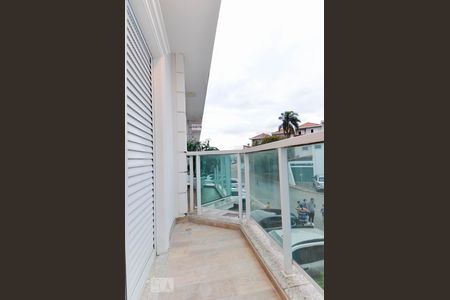 Casa de condomínio para alugar com 130m², 3 quartos e 2 vagasSacada da Suíte