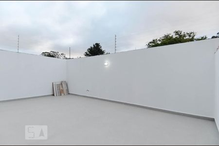 Casa de condomínio para alugar com 130m², 3 quartos e 2 vagasQuintal