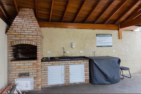 Casa de condomínio para alugar com 130m², 3 quartos e 2 vagas Casa de condomínio para alugar com 130m², 3 quartos e 2 vagasÁrea comum - Churrasqueira