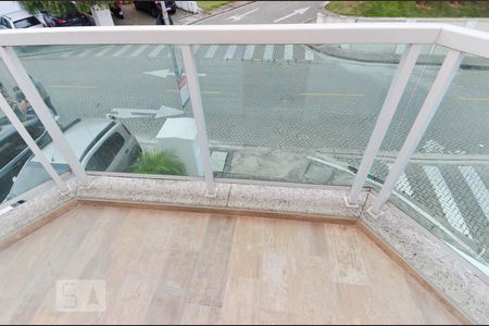 Casa de condomínio para alugar com 130m², 3 quartos e 2 vagasSacada da Suíte