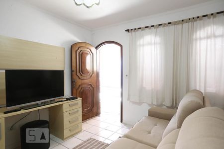 Sala de casa à venda com 3 quartos, 220m² em Parque Guarani, São Paulo