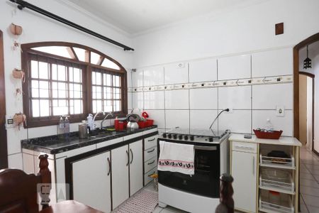 Casa à venda com 220m², 3 quartos e 6 vagasCozinha