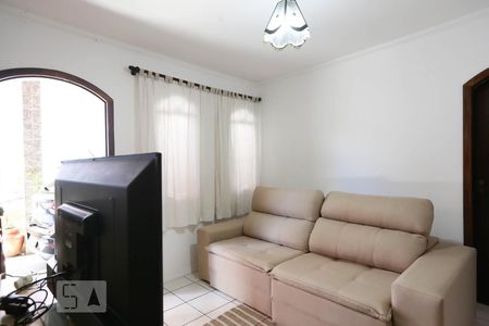 Sala de casa à venda com 3 quartos, 220m² em Parque Guarani, São Paulo