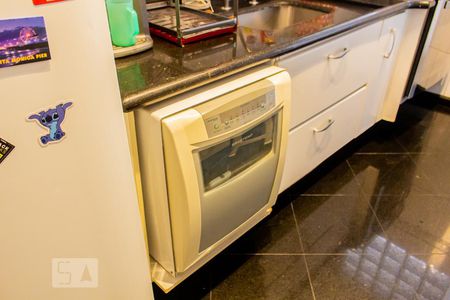 Apartamento à venda com 114m², 3 quartos e 2 vagas Apartamento à venda com 114m², 3 quartos e 2 vagasLava-louças