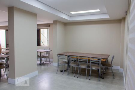 Apartamento à venda com 114m², 3 quartos e 2 vagas Apartamento à venda com 114m², 3 quartos e 2 vagasÁrea comum - Salão de festas